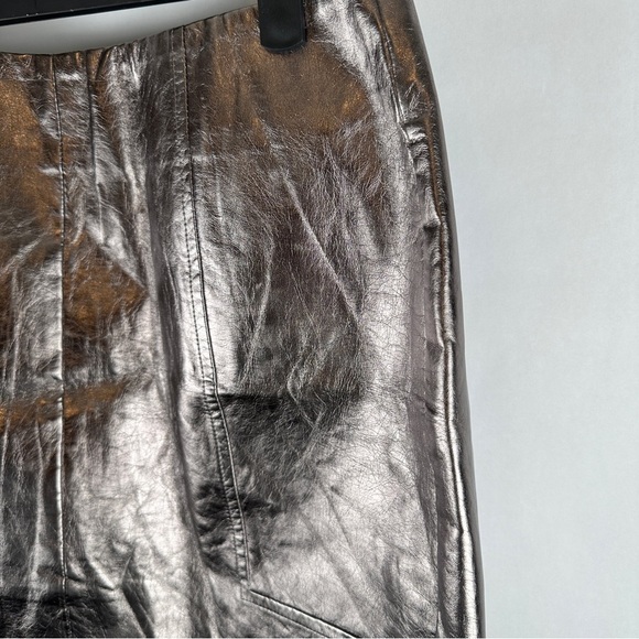 NWT Silver Metallic Mini Skirt | US Size Medium - Picture 4 of 9